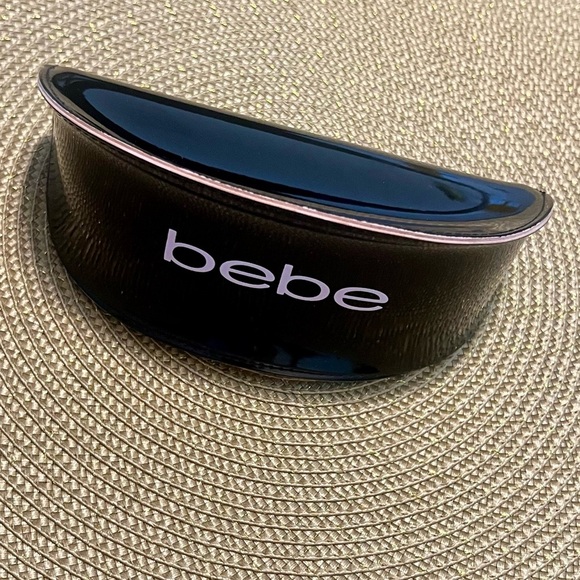 Bebe Glossy Black Sunglasses Holder - Picture 1 of 5